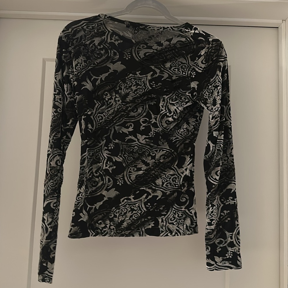 Karen Kane Black and Gray Fitted Long Sleeve velvet Blouse - Picture 3 of 4